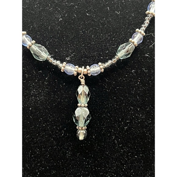 17" vintage necklace pale bluish green glass beads, Silvertone - Picture 1 of 5
